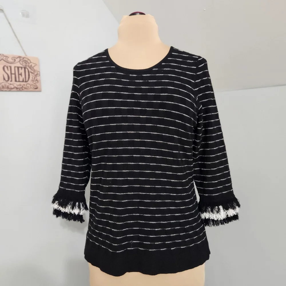 J’envie Black Stripe Knit Top Fringe Cuffs Medium Chic Casual Textured Office‎